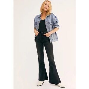 BOYISH | The Kingsley High Rise Flare Jeans in The Hustler Washed Black, Size 29
